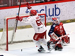 Marko Da�o st�ílí vít�zný gól T�ince.