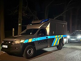 Zásah policie v �estajovicích. (21. dubna 2026)