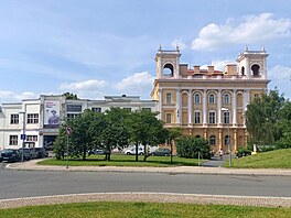 Prostranství p�ed bývalým domem Peklo v Plzni se bude jmenovat nám�stí Karla...