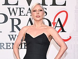 Lady Gaga na sv�tové premié�e filmu �ábel nosí Pradu 2  v New Yorku (20. dubna,...
