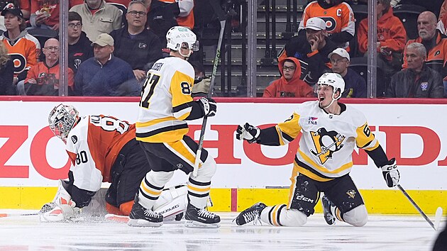 Hokey NHL: Pittsburgh düştü, Carolina ilerledi