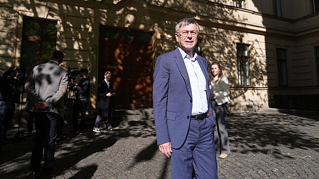 Ú�ad vlády �eské republiky. Generální �editel �T Hynek Chudárek. (22. dubna...