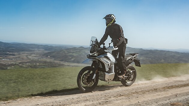 CFMOTO 1000MT-X