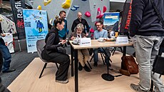 Tisková konference s Reinholdem Messnerem a tv�rci projektu The Final...