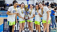 Janelle Salaünová, Bridget Carletonová, Pauline Astierová, Maite Cazorlaová a...