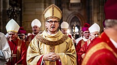 P�i slavnostní liturgii v katedrále sv. Víta na Pra�ském hrad� se v sobotu ujal...