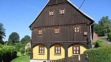 30.kv�tna otevírají dve�e podstávkové domy