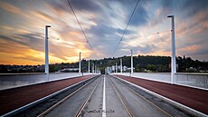 Dvorecký most o�ima �tená�� deníku Metro