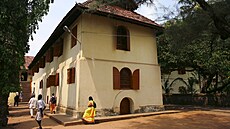 Fort Kó�in je historická �tvr� v indickém m�st� Kó�in, proslulá svou koloniální...