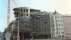 1995