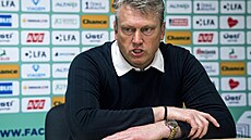 2. fotbalová liga, FK Viagem Ústí nad Labem - Viktoria �i�kov. Jind�ich Tichai,...