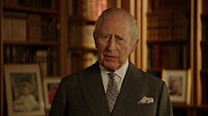 Al�b�ta II. by oslavila 100. narozeniny. Král Karel III. uctil její památku