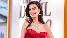 Anne Hathaway na sv�tové premié�e filmu �ábel nosí Pradu 2 (New York, 21. dubna...