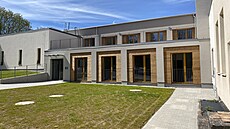 Rekonstrukce bývalého kulturního domu v plze�ském �erveném Hrádku je u konce. V...