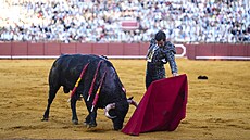 Toreador José Antonio Morante Camacho b�hem vystoupení v Seville. (5. dubna...