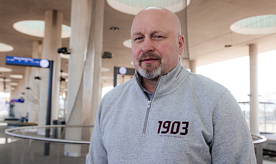 Nový hlavní trenér hokejové Sparty Patrik Augusta.