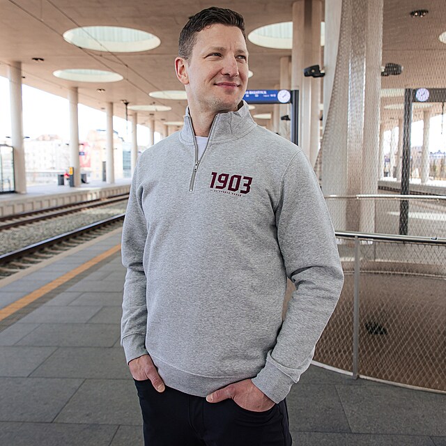 Ladislav �m�d
