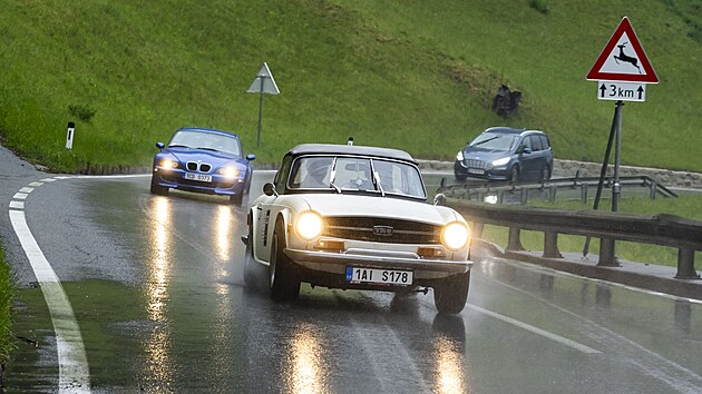 Czech Oldtimer Express, veter�nsk� vytrvalostn� j�zda nap��� Evropou, jede tentokr�t do Neapole.