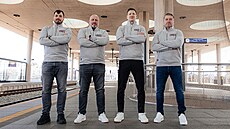 Nový trenérský �táb hokejové Sparty. Zleva Michal Neuvirth, Patrik Augusta,...