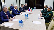 Zástupce íránského ministra obrany Rezá Talají-Nik se v Kyrgyzstánu setkal s...