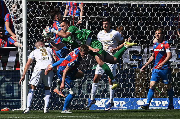 ONLINE: Plzeň - Hradec Kr. 1:1, vedení hostů dlouho netrvá, srovnal Ladra ONLINE: Plzeň - Hradec Kr. 1:1, vedení hostů dlouho netrvá, srovnal Ladra