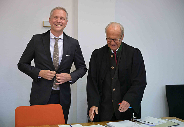 „Nevkusné ano, trestné ne.“ Německý soud zrušil rozsudek v kauze Bystroně z AfD „Nevkusné ano, trestné ne.“ Německý soud zrušil rozsudek v kauze Bystroně z AfD