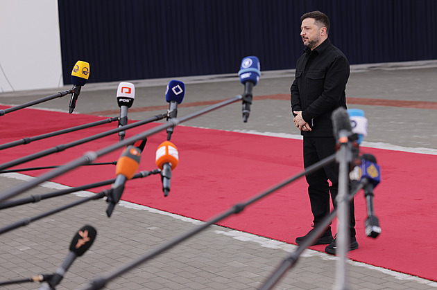 Potřebujeme další pomoc a Evropa musí být u mírových jednání, vzkázal Zelenskyj Potřebujeme další pomoc a Evropa musí být u mírových jednání, vzkázal Zelenskyj
