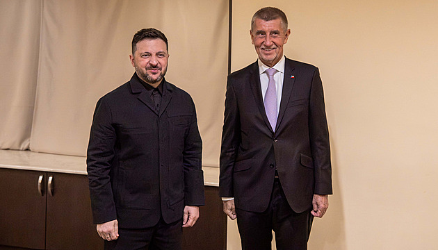 Babiš se v Jerevanu setkal se Zelenským, poprvé od návratu do úřadu