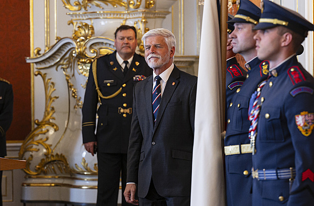 Pavel jmenoval nové generály. Je mezi nimi ředitel speciálních sil i náměstek BIS Pavel jmenoval nové generály. Je mezi nimi ředitel speciálních sil i náměstek BIS