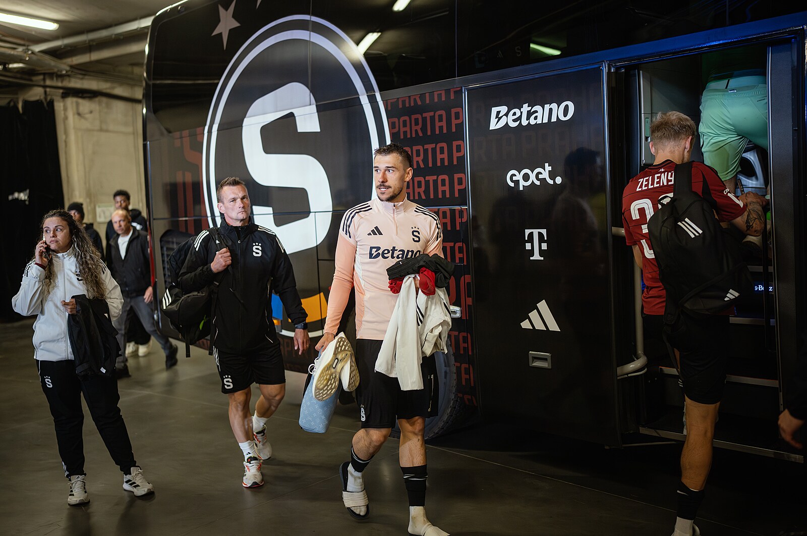 Šéf Sparty reaguje: Stupňovaná nenávist, vedení Slavie má na závěru derby podíl
