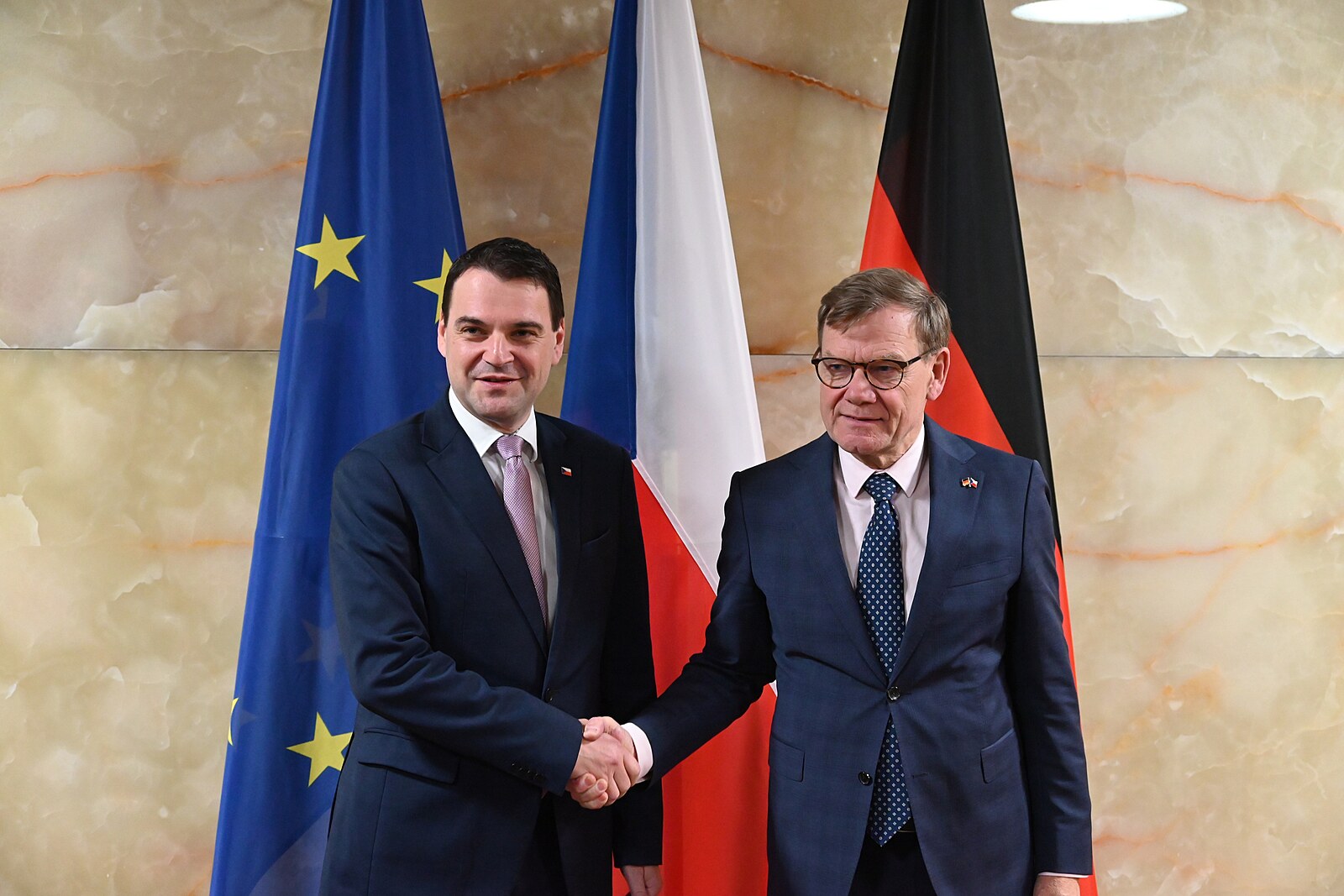 Česko si nedokáže představit, že by se vzdalo práva veta v EU, řekl v Berlíně Macinka