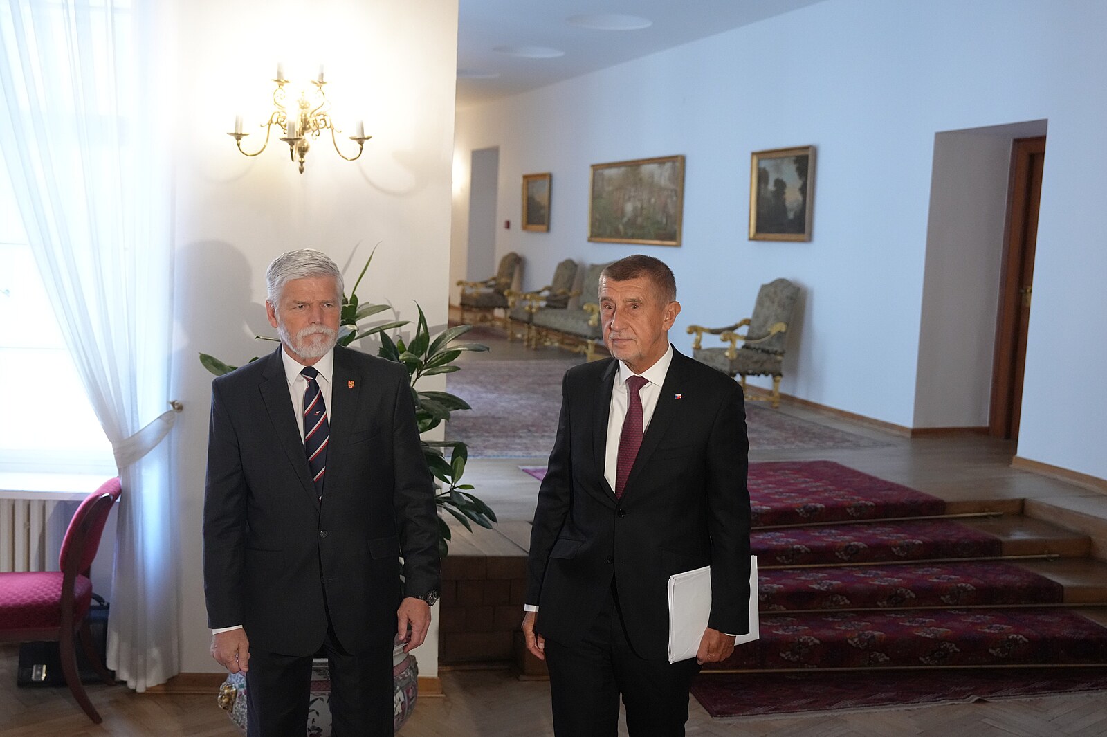 Schůzka k summitu NATO? Babiš napsal Pavlovi, proč je zbytečná