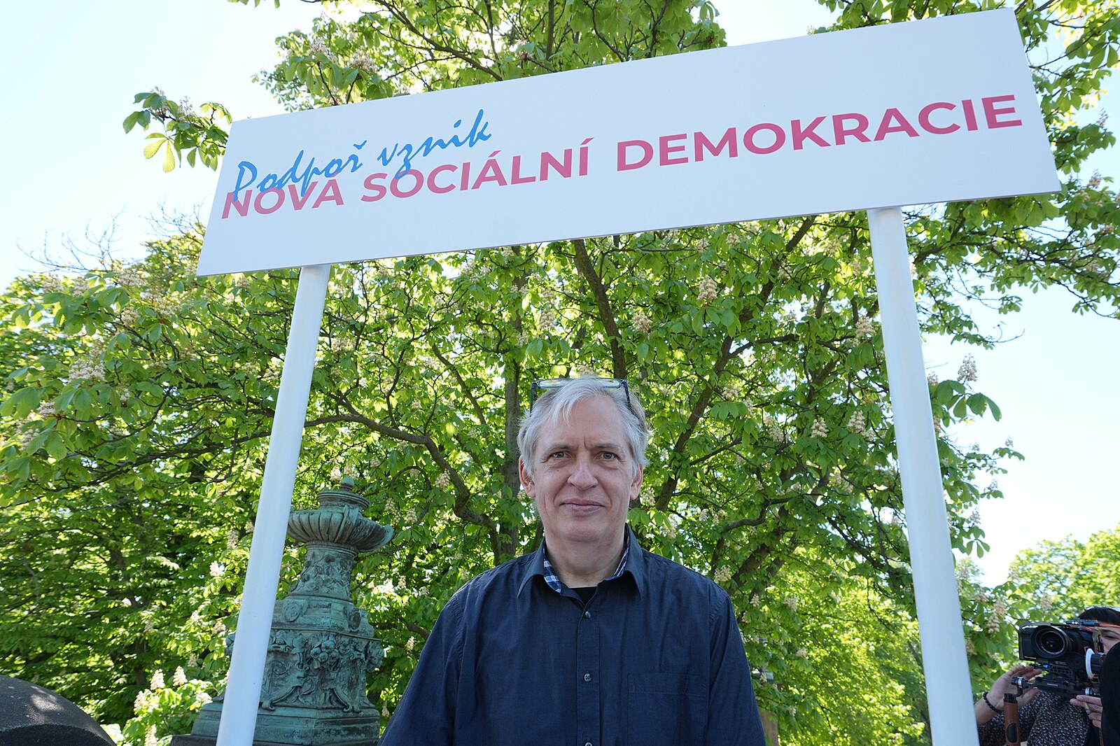 Špidla s Dienstbierem zakládají Novou sociální demokracii, začíná sběr podpisů
