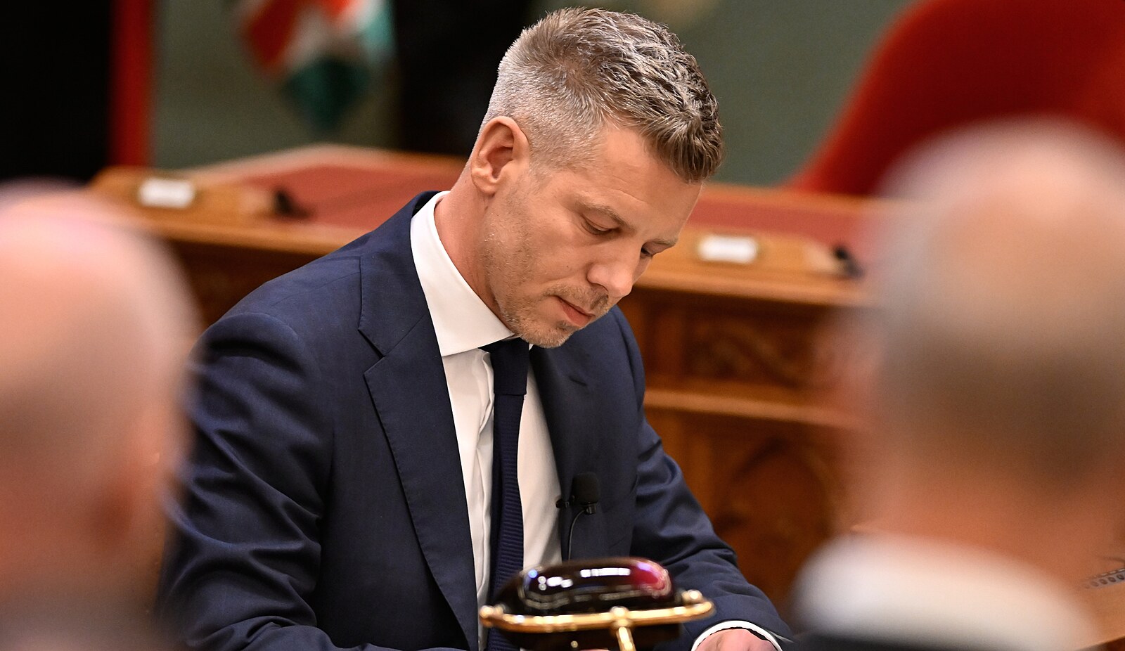 Nový maďarský parlament zvolil Pétera Magyara premiérem