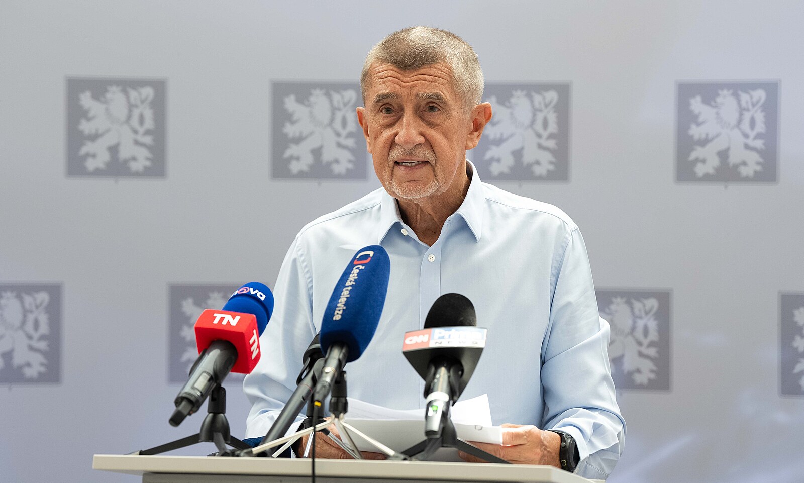 Babiš před summitem v Jerevanu jednal s Ruttem, řešili navyšování výdajů v NATO