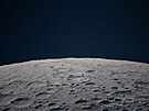 Snímky po�ízené b�hem mise Artemis II, p�i ní� lo� Orion s posádkou oblet�la...