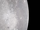 Snímky po�ízené b�hem mise Artemis II, p�i ní� lo� Orion s posádkou oblet�la...