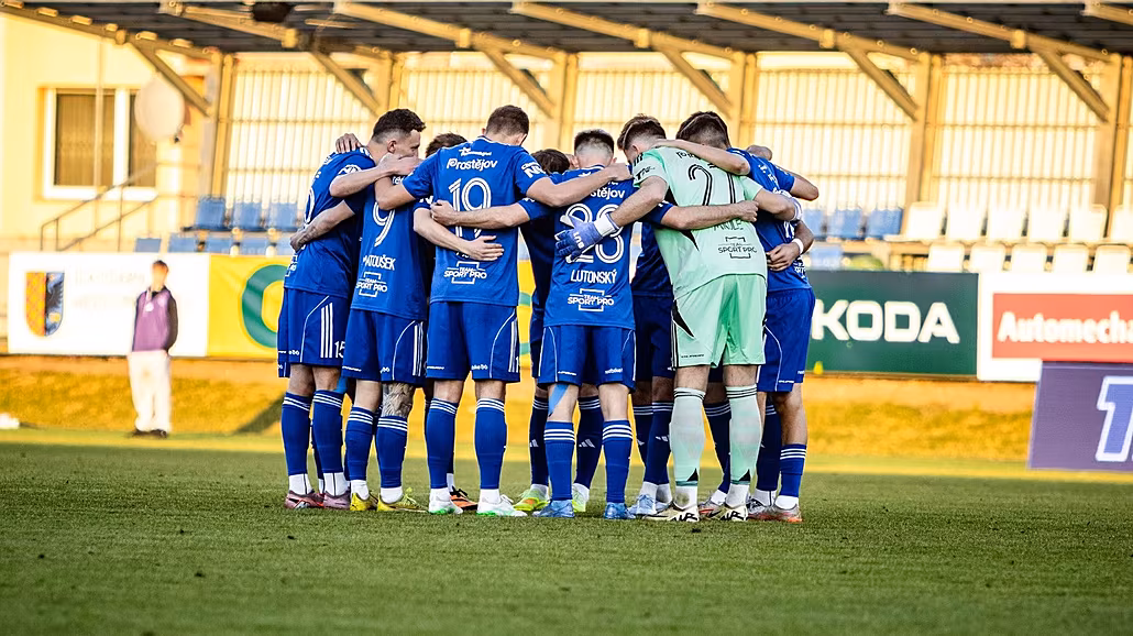 Fotbalisté Prost�jova.