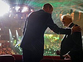 David Attenborough a princ William (8. kv�tna 2026) 