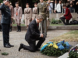 Pietní akt p�i p�íle�itosti Dne památky a vít�zství nad nacismem, který...