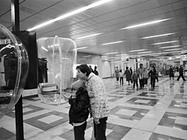 Ve�ejný telefonní automat, neboli telefonní budka