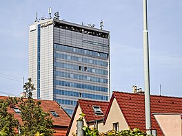 Výhledy od nejstar�í �eské BTS � základnová stanice spole�nosti Cetin na budov�...
