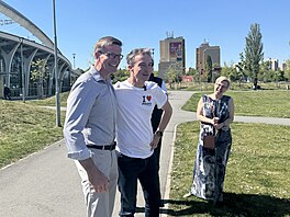 Tomá� Portlík a Martin Kupka (oba ODS) p�i slavnostním zahájení kampan� do...