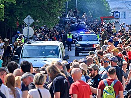 Tisíce lidí zhlédly v ned�li 3. kv�tna Konvoj svobody � Convoy of Liberty,...