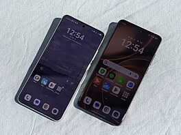 Oppo Find X9 Ultra a Vivo X300 Ultra s jejich fotografickým p�íslu�enstvím