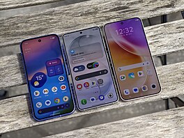 Google Pixel 10, Samsung Galaxy S26 a Vivo X300