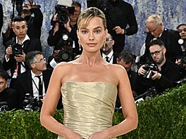 Margot Robbie na Met Gala v New Yorku (4. kv�tna 2026)