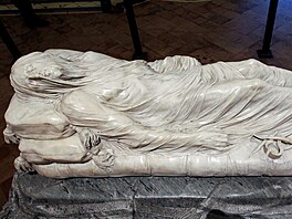 Socha Zahalený Kristus z roku 1753 od autora Giuseppeho Sammartina