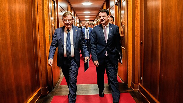 �esk� ministr zahrani�� Petr Macinka a n�meck� ministr zahrani�� Johann Wadephul. (8. kv�tna 2026)
