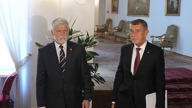 Prezident Petr Pavel p�ijal na Hrad� premi�ra Andreje Babi�e (8. kv�tna 2026)